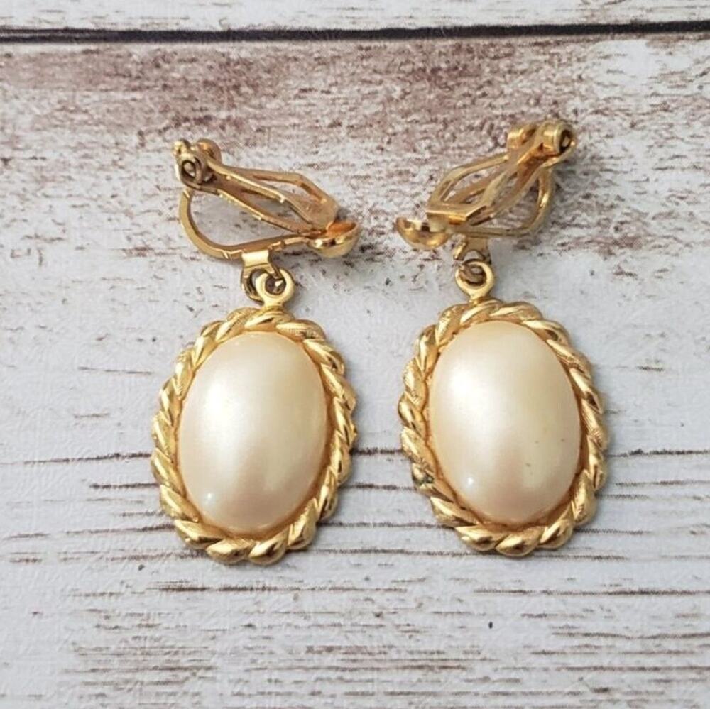 Vintage Clip On Earrings Cream Oval, Gold Tone Halo Classy Dangle Earrings